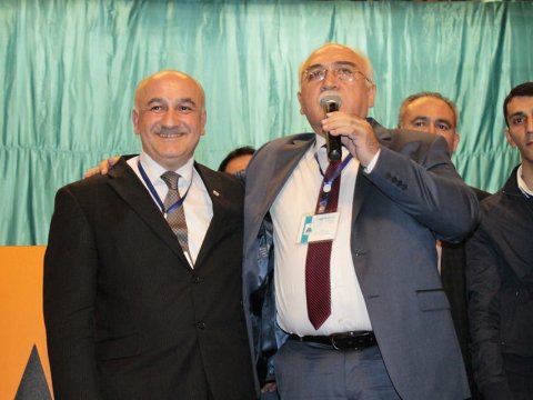 Müsavat qurultaya hazırlaşır - Arif Hacılı başqanlıqdan gedir?..     
