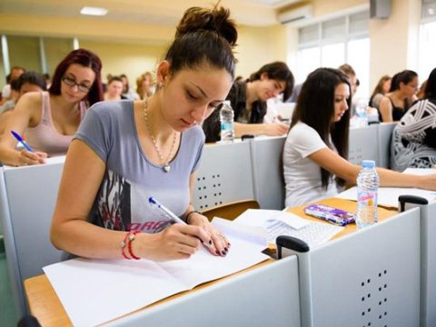 İş axtaran m&uuml;əllimlərin test imtahanı iyulun 16-dan başlayacaq