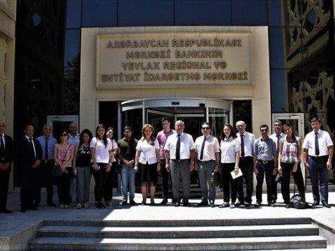 Mərkəzi Bank jurnalistlərin maliyyə biliklərini artırdı