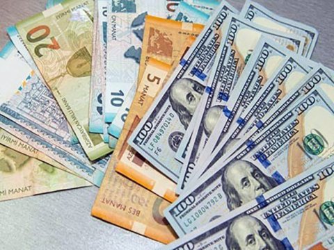 Əhalinin banklardakı əmanətləri artıb  &nbsp;