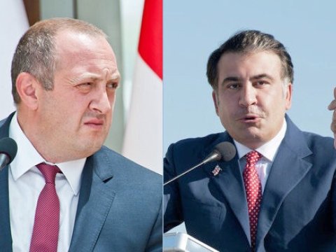 Saakaşvili Gürcüstan prezidentinə QƏZƏBLƏNDİ: “Əgər kişiliyi varsa...”