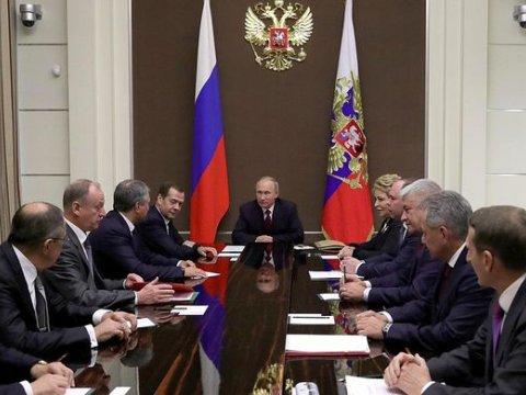 Putin Təhlükəsizlik Şurasının tərkibini dəyişdi