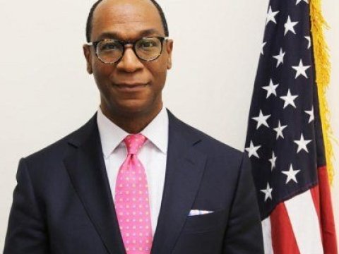 ABŞ-ın müvəqqəti işlər vəkili ölkəsinin Müstəqillik günündə mühüm mesajlar verdi