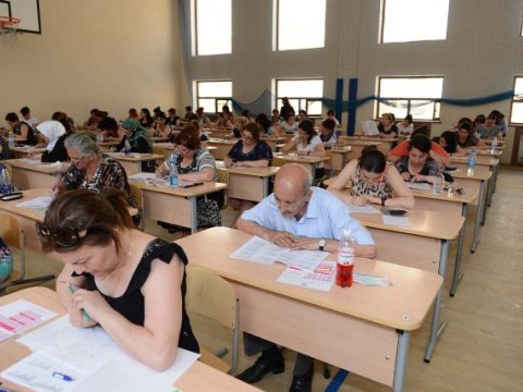 İşə qəbul olmaq istəyən müəllimlərin NƏZƏRİNƏ: Test imtahanları bu tarixdə keçiriləcək