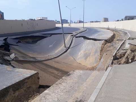 Avtomobil Yolları Agentliyi çökən yola görə yenidən “Bakı Metropoliteni”ni SUÇLADI - FOTOLAR