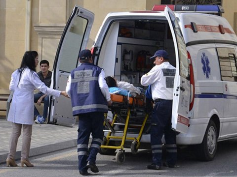 Bakı-Quba yolunda avtobus qəzası: 1 nəfər ölüb, 10 nəfər yaralanıb   