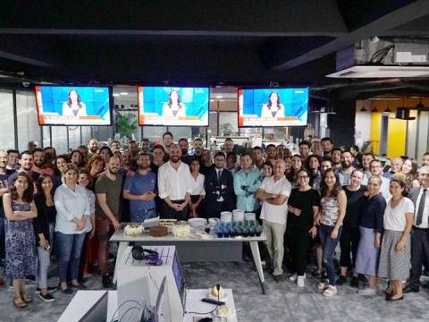 Azərbaycanlıların Türkiyədə açdığı telekanalın yayım vaxtı dəqiqləşdi - Komanda yığıldı   