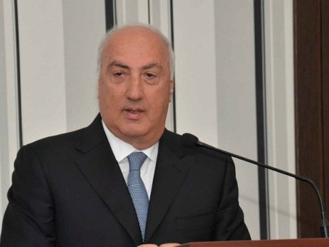 Zakir Fərəcov &ldquo;yaşıl bina&rdquo;nı Sumqayıta &ldquo;qaytarır&rdquo;