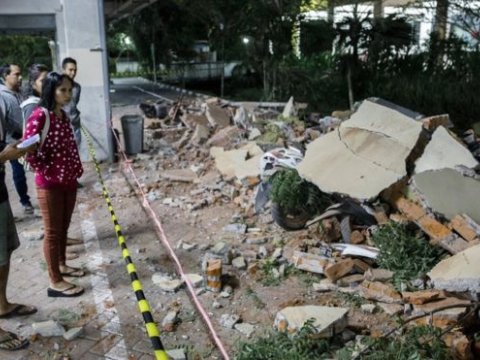 Zəlzələ qurbanlarının sayı 436-ya &ccedil;atdı