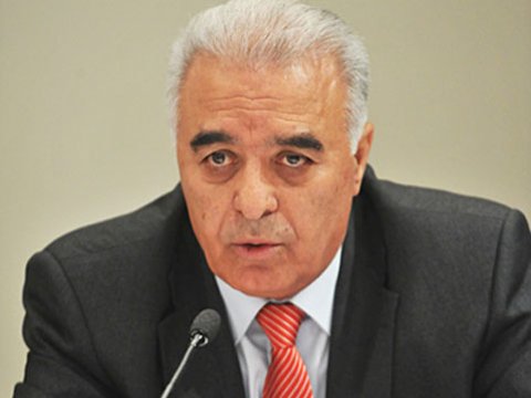 YAP-çı deputat: “Allah İlqar Məmmədova ağıl versin, bir də gedib həbsxanaya düşməsin!”