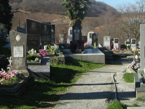 Azərbaycanda nümunəvi qəbiristanlıqların yaradılması təxirə SALINDI