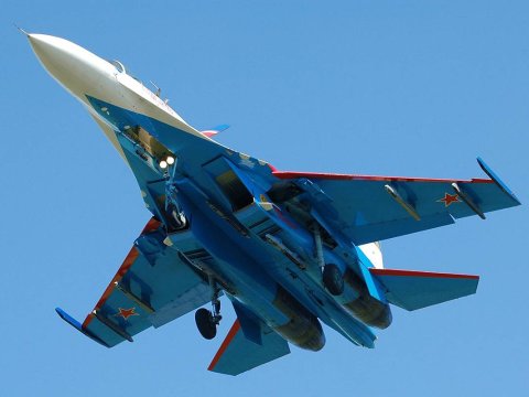 D&ouml;y&uuml;ş təyyarəsi quşla toqquşdu