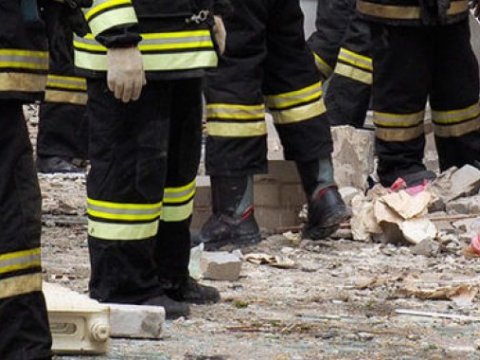 Məşhəddə yaşayış binaları çökdü – 10 ölü