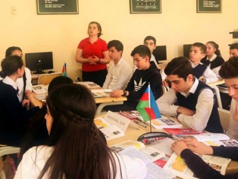 126 nömrəli məktəbin şagird və müəllimləri niyə köçürülür? - SƏBƏB   