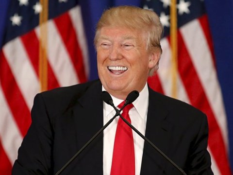 Trampın vəkili istintaqa təzyiq göstərib