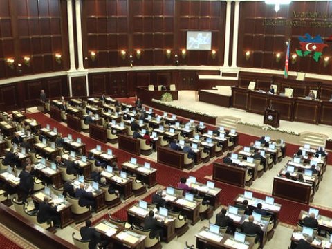 “Təhsil haqqında” Qanun dəyişdirilir   