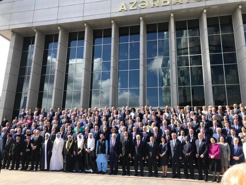 Parlamentin xüsusi iclasından FOTOLAR   