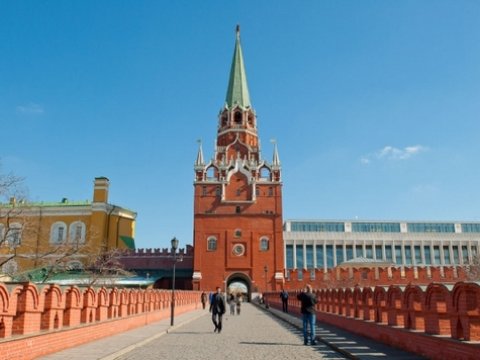 Moskvadan Trampa: “Odla oynamaq axmaqlıqdır”