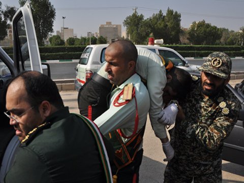 İran paradda törədilən terror aktının baiskarlarını tapdı