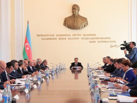 Novruz Məmmədov gələn ilin büdcə layihəsini nazirlərin müzakirəsinə çıxardı - FOTOLAR