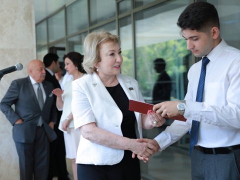 Vahid tələbə biletləri HAZIRLANIR