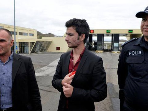 “Ermənistan həbsxanasında mənimlə azərbaycanca danışdılar” – Umut 