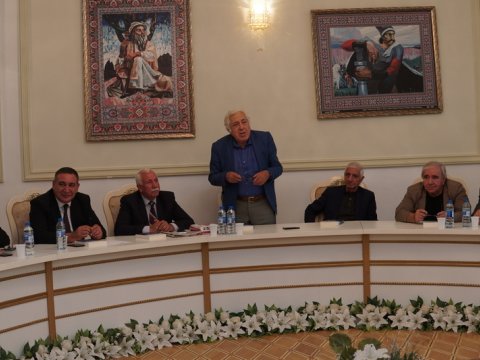 Moskvada yaşayan azərbaycanlı şairin kitabı Bakıda təqdim olundu