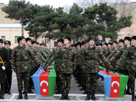 Azərbaycanda hərbi qeydiyyat yaşı DƏYİŞDİRİLİR