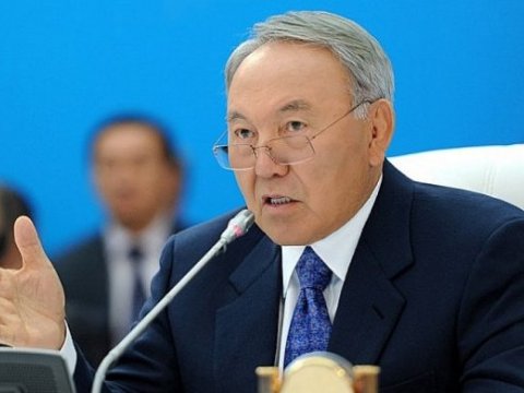Nazarbayev iş adamlarından tələb etdi - Hərəniz bir obyekt tikin