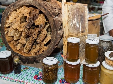 Nazirlik yarmarkadakı balın keyfiyyətinə cavabdeh deyil