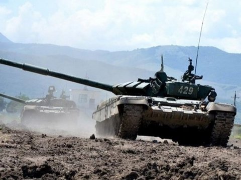 Ermənilər Qarabağda hərbi təlimlərə başladı
