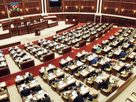 Parlamentin bu ay daha 3 iclası keçiriləcək – TARİXLƏR