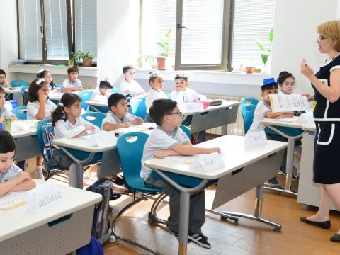 Müəllimlər necə sertifikatlaşdırılacaq? - Nazirlik AYDINLIQ GƏTİRDİ   