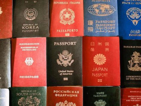 Dünyanın ən güclü pasportlarının SİYAHISI - Azərbaycan neçəncidir?