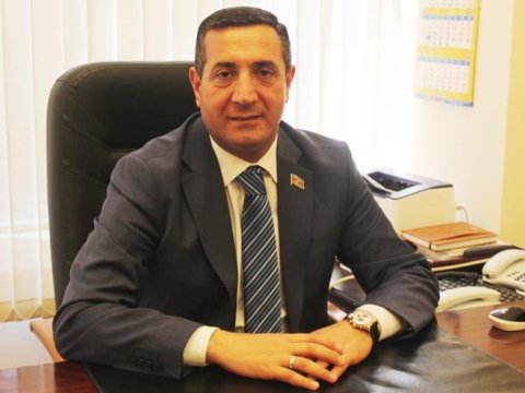 ““Dövlətqaçqınkom”un yeni rəhbərliyi şəffaflığı təmin edib” - Məcburi köçkün rayonunun DEPUTATI