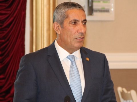 Siyavuş Novruzov mənzil dələduzlarından DANIŞDI: “Onlar insanların 20-30 ilini oğurlayırlar”