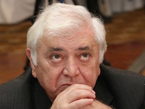 “3-cü sinif dərsliyində erotika var” - Aqil Abbas