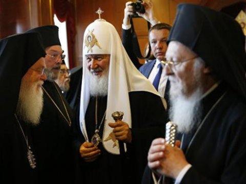 Dünya pravoslavları parçalandı - Kreml Ukraynadakı sonuncu dayaq nöqtəsini itirdi