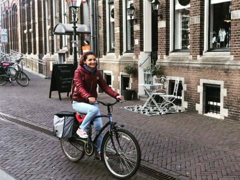 Xaricdə yaşayan azərbaycanlı jurnalist: “Hamı elə bilir müsəlmanıq, amma müsəlman deyiləm” - MÜSAHİBƏ  