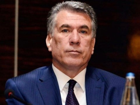 Ziyafət Əsgərov yenə deputatlara irad tutdu: “Diqqətli olaq”   