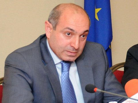 Gömrük Akademiyasında rəis təyinatı - Qulu Novruzov kimdir? - DOSYE   