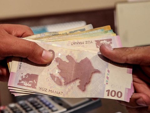 Paytaxtda orta aylıq əmək haqqı artıb – 787.3 manat