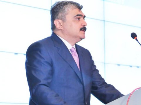 Maliyyə naziri maaş və pensiya artımından DANIŞDI   