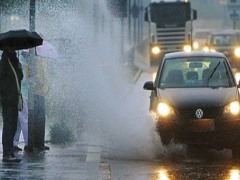 Yollardan ətrafa su və palçıq sıçradan sürücülərə XƏBƏRDARLIQ  