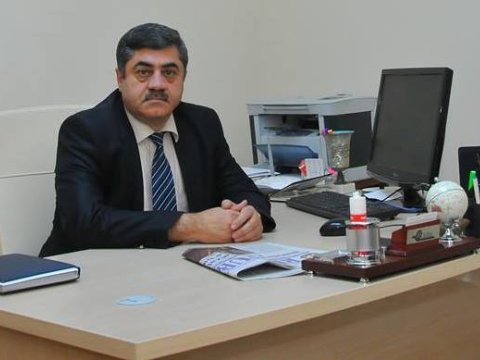 Eldar Əzizov Bakı meriyasına yeni mətbuat katibi gətirdi