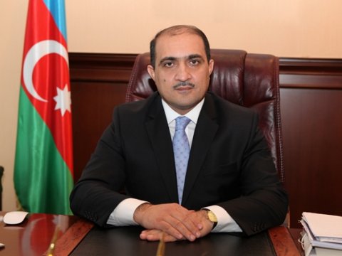 İdris İsayev bir nazirin müavini vəzifəsindən çıxarıldı, digər nazirə müavin aparıldı - DOSYE