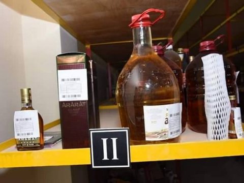 Gömrükdə Ermənistanda istehsal edilən məhsullar ələ keçirildi - FOTOLAR