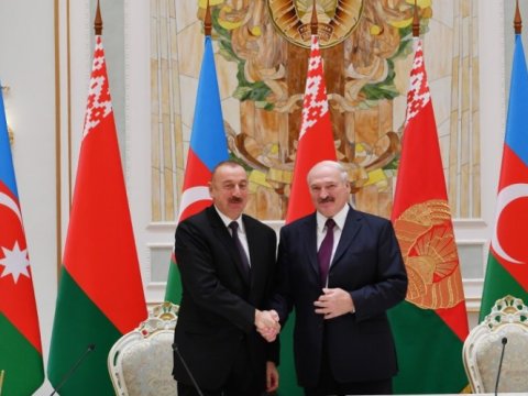 Azərbaycan Belarusdan yeni silahlar alacaq