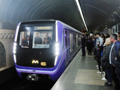 Metroda HADİSƏ: Maşinist ölümdən döndü