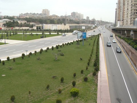 Sürücülərə daha bir bəd XƏBƏR – Babək prospektində körpüyə giriş bağlanır